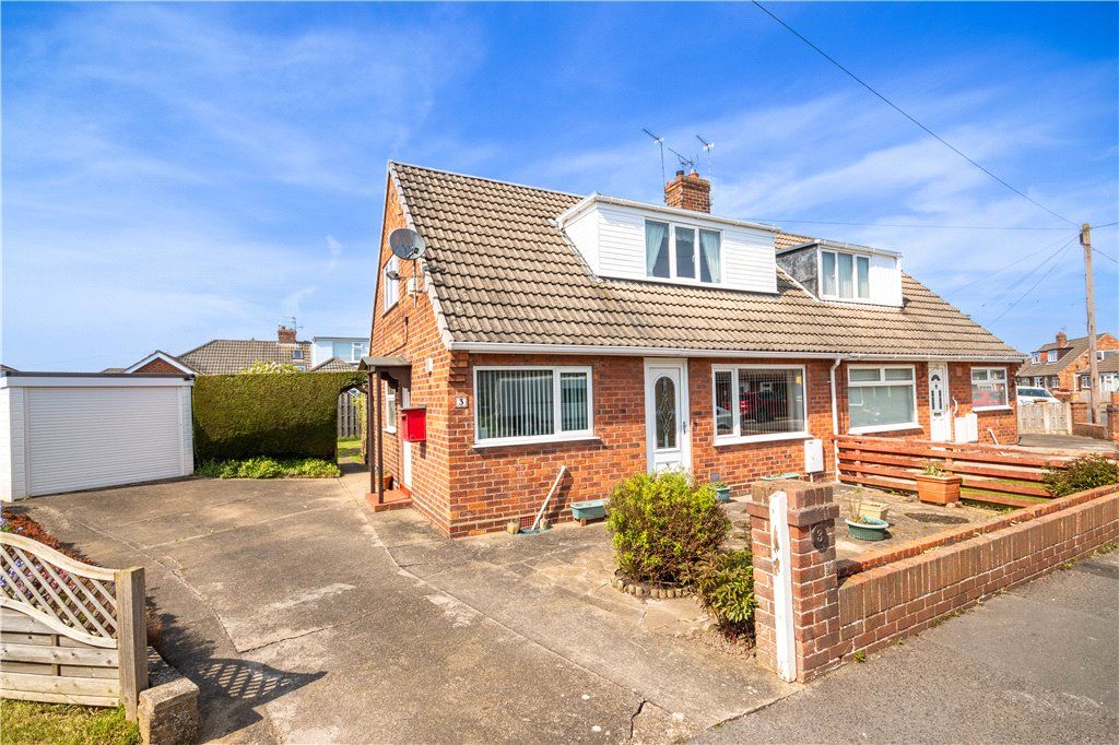 3 bed bungalow for sale in Hazel Garth, York, North Yorkshire YO31, £325,000 Zoopla