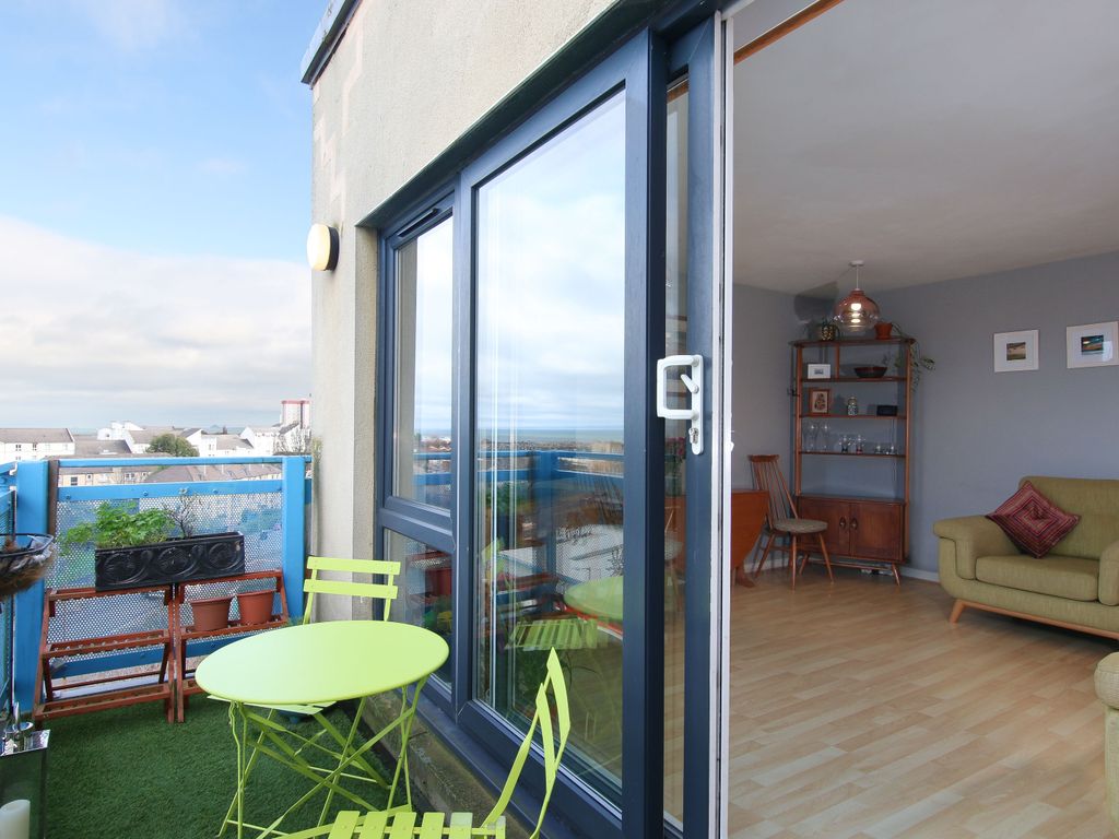 2 bed flat for sale in 1/14 Hawkhill Close, Easter Road, Edinburgh EH7