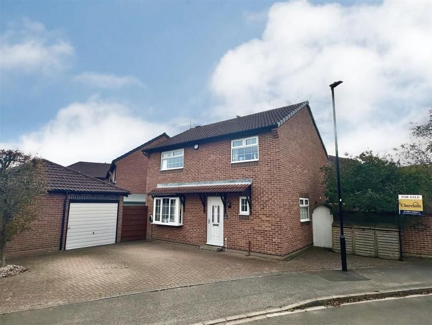 4 bed detached house for sale in Dovecot Close, Wheldrake, York YO19, £