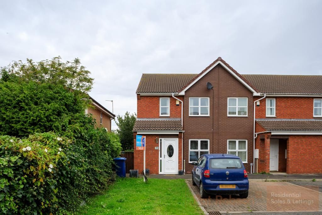 3 bed town house to rent in Big Waters Close, Brunswick Village, Newcastle Upon Tyne NE13 Zoopla