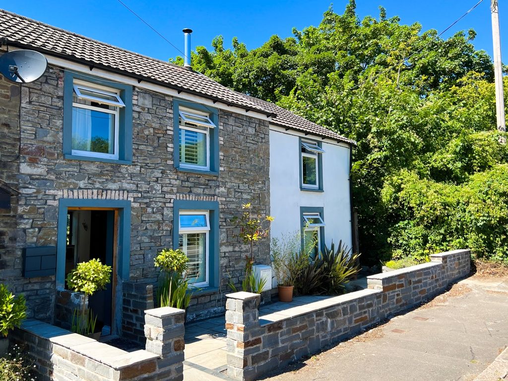 2 bed end terrace house for sale in Cardiff Road, GlanYLlyn, Taffs