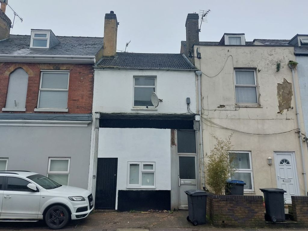 3 bed terraced house for sale in 200 London Road, Dover, Kent CT17 Zoopla