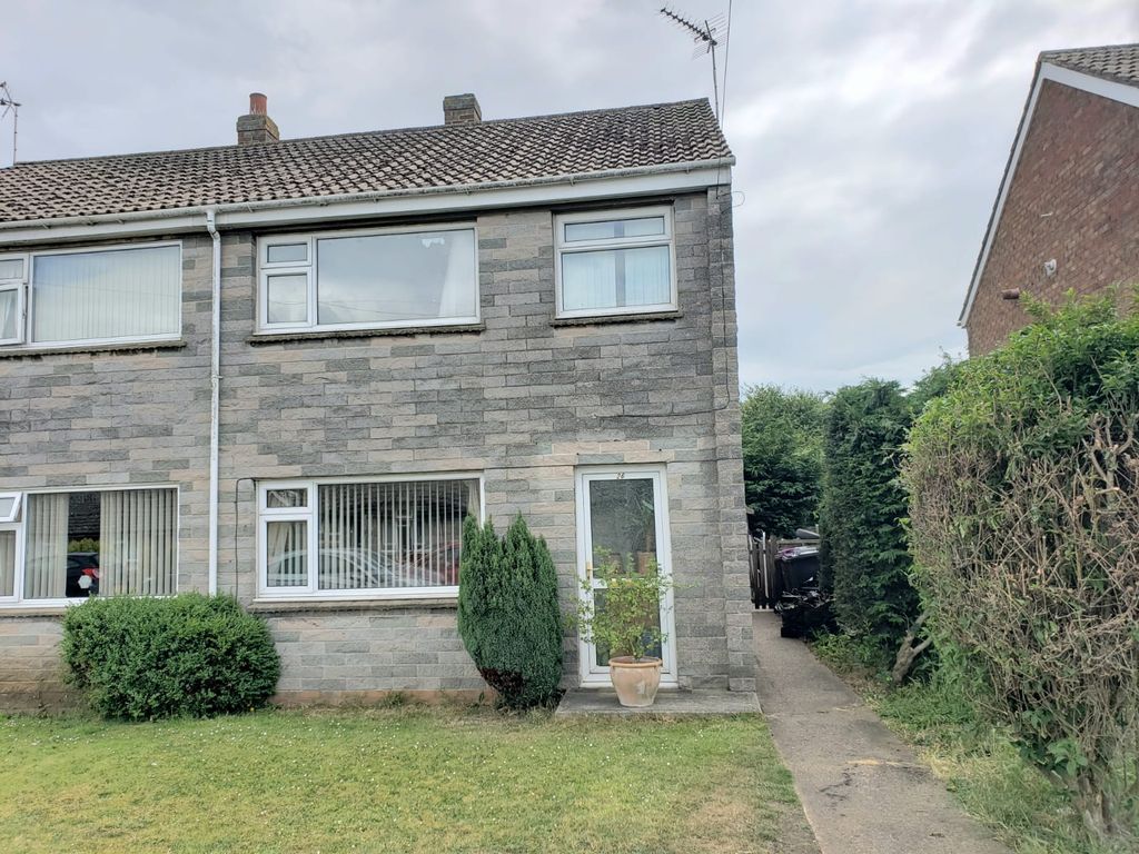 3 bed semidetached house for sale in Northfield Road, Ruskington