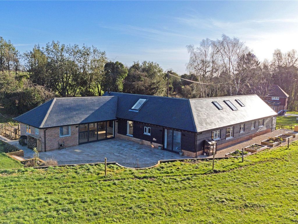 4 bed bungalow for sale in Lovedon Lane, Kings Worthy, Winchester