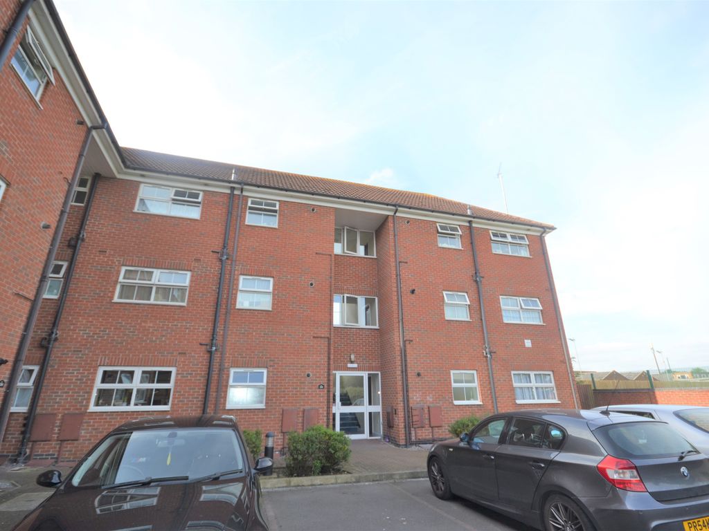 1 bed flat to rent in Victoria Road East, Leicester LE5, £950 pcm Zoopla