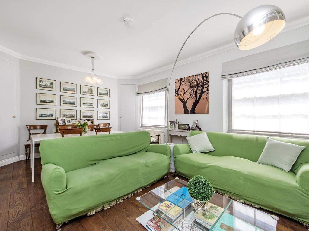 2 bed flat for sale in Gloucester Terrace, London W2, £900,000 - Zoopla