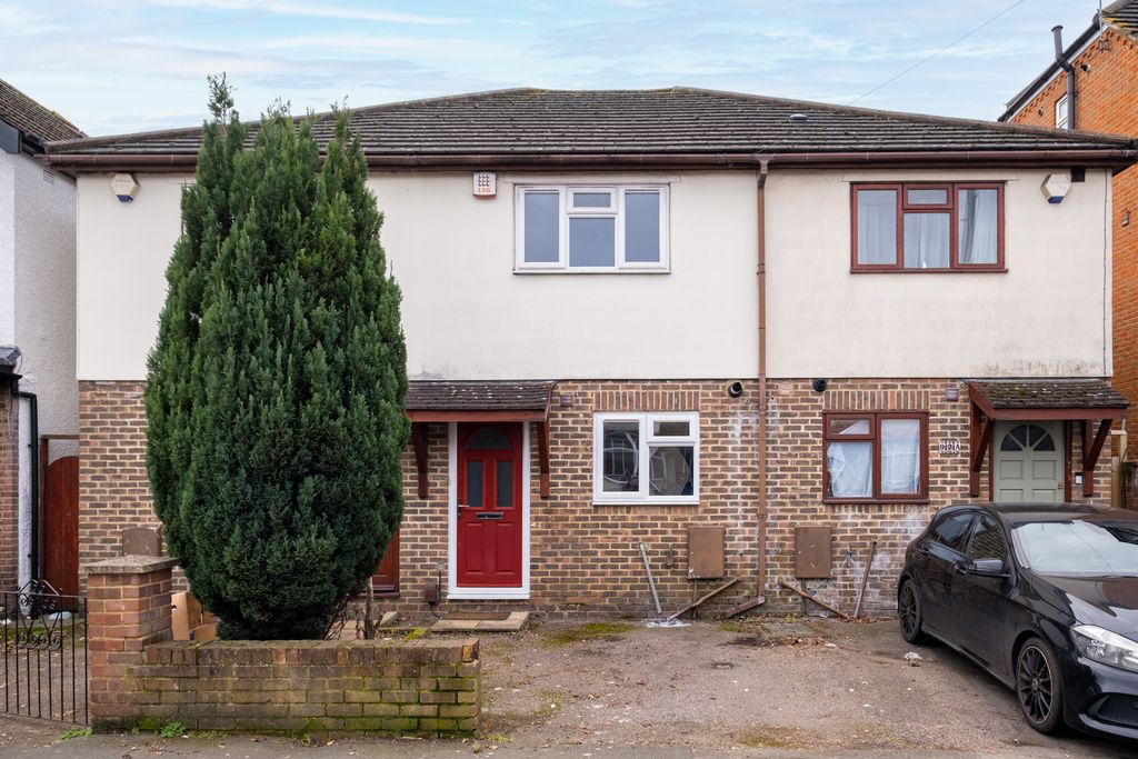2 bed property to rent in Meopham Road, Mitcham CR4 Zoopla