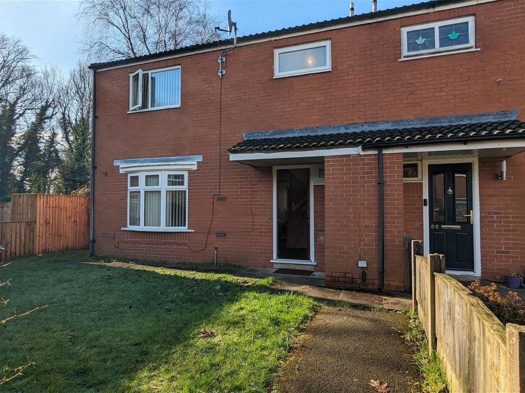 4 bed semidetached house for sale in Ledburn, Ashurst, Skelmersdale