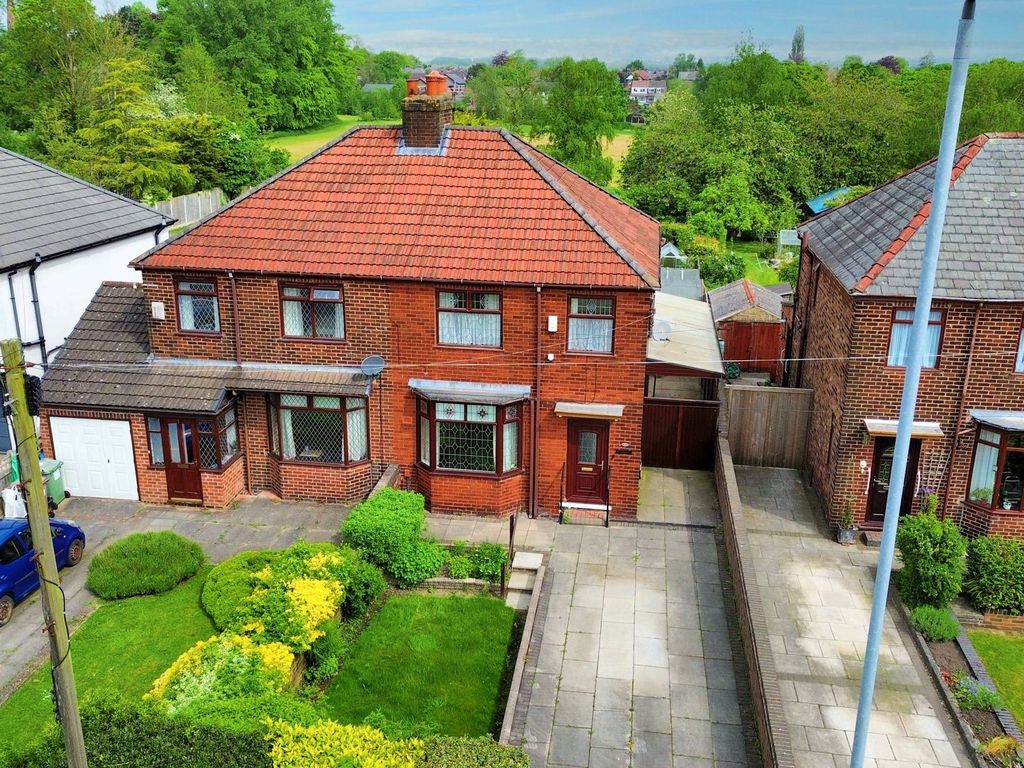 3 bed semidetached house for sale in Millfields, Eccleston WA10, £