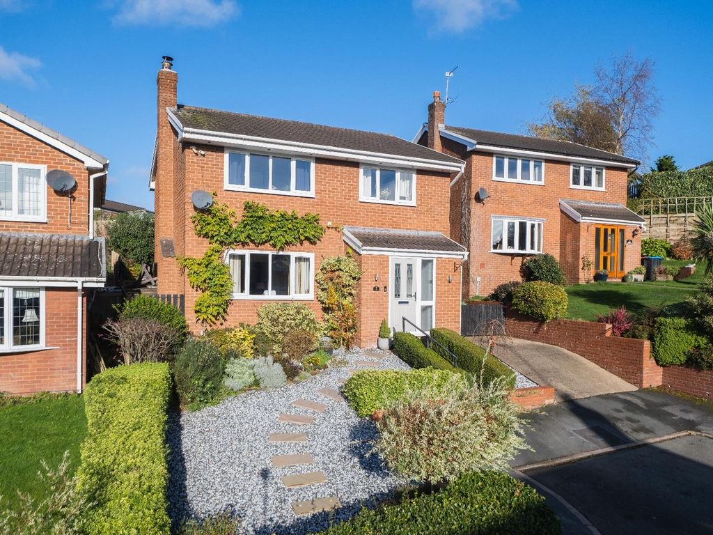 4 bed detached house for sale in Croft Close, Utkinton, Tarporley CW6