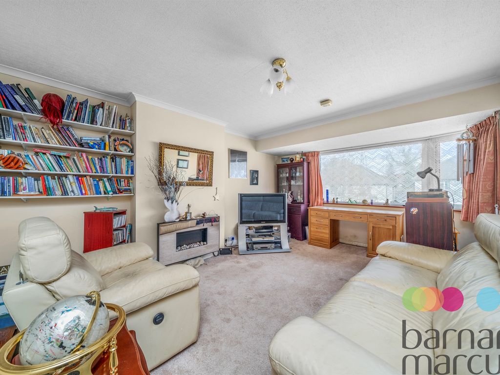 2 bed for sale in Westmere Drive, London NW7 Zoopla