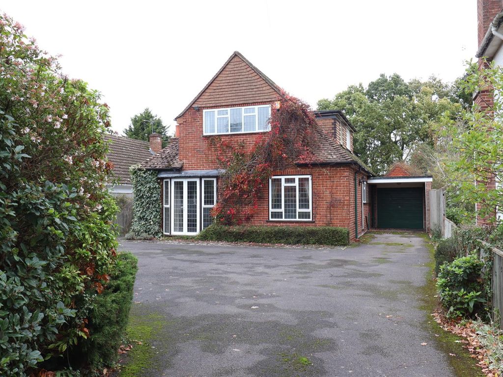 3 bed detached house to rent in Cockney Hill, Tilehurst, Reading RG30