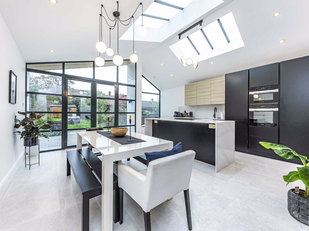 Culverhouse Gardens, London SW16  