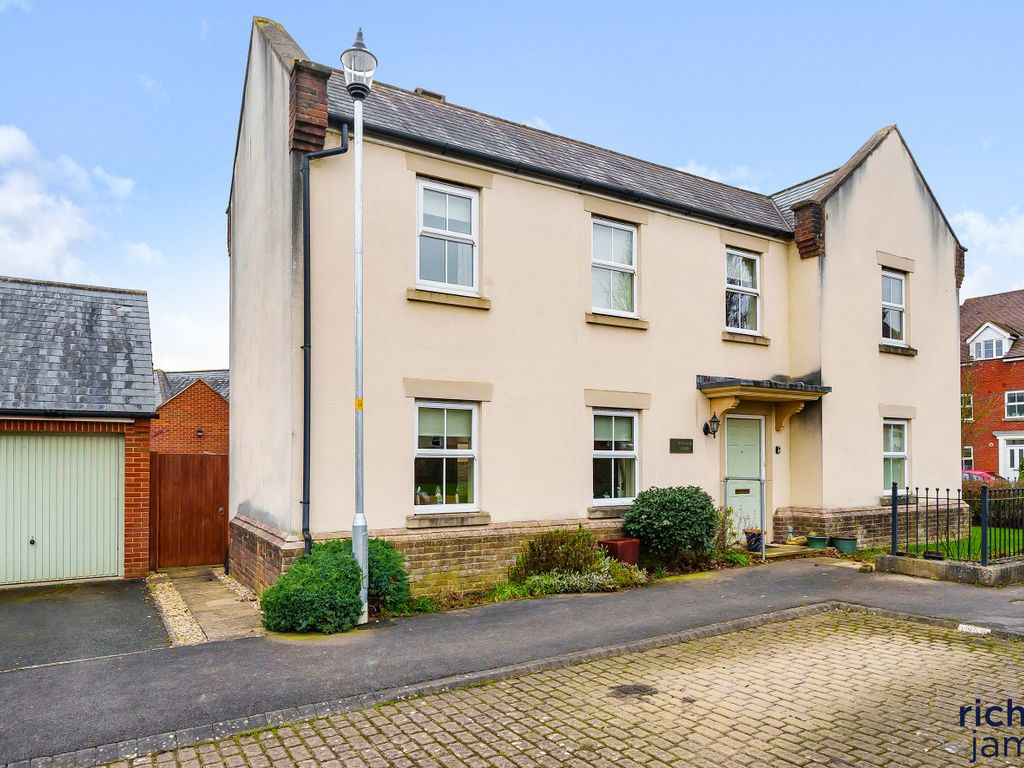 4 bed detached house for sale in Dowland Close, Redhouse, Swindon SN25