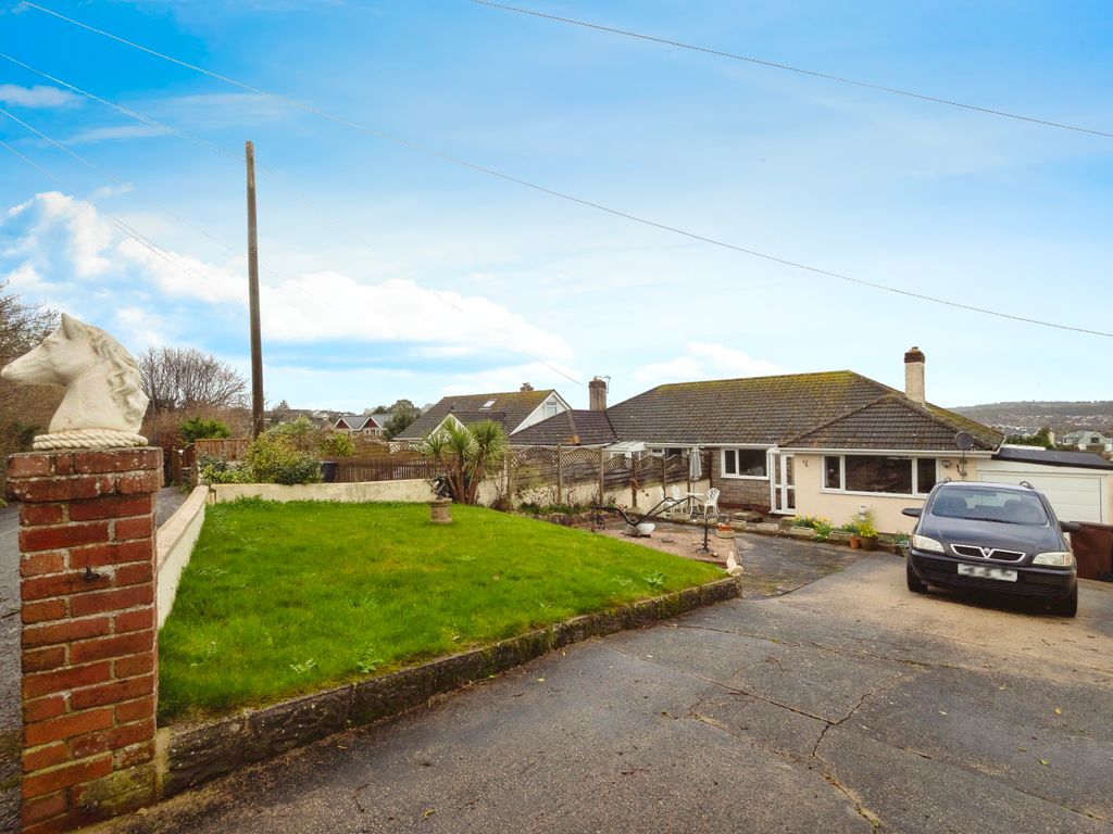 3 bed semidetached bungalow for sale in Nut Bush Lane, Torquay TQ2, £