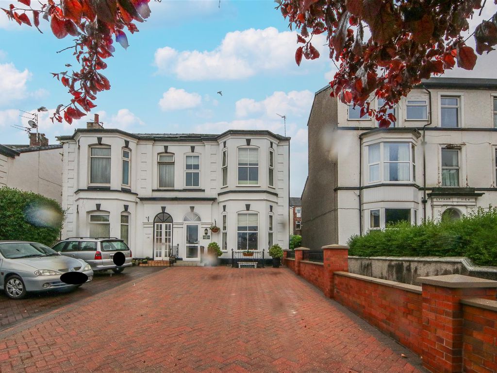 6 bed semidetached house for sale in Seabank Road, Southport PR9, £375,000 Zoopla