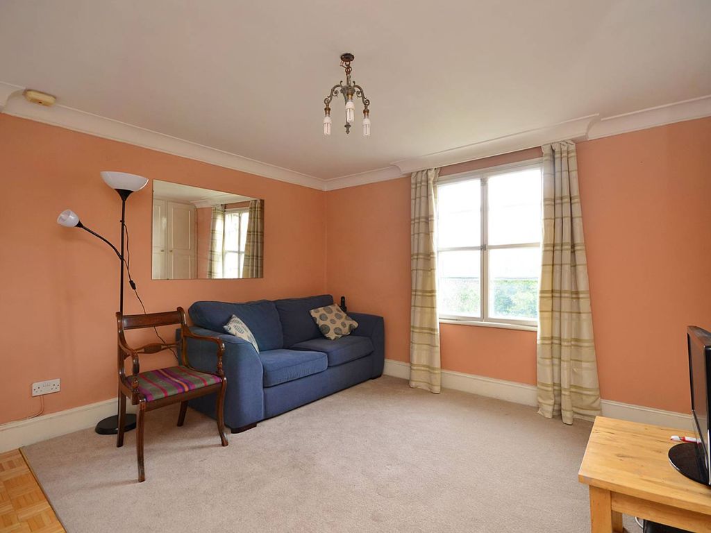 Studio to rent in Wandsworth Bridge Road, Sands End, London SW6 Zoopla