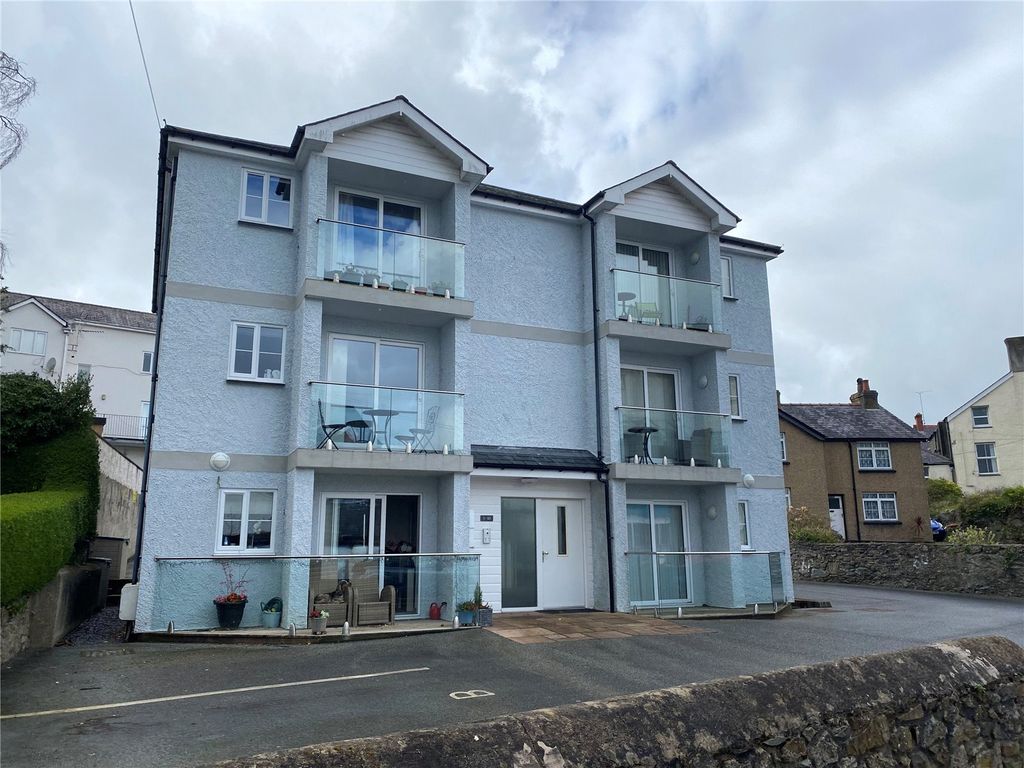 2 bed flat for sale in Menai Quays, Menai Bridge, Anglesey, Sir Ynys