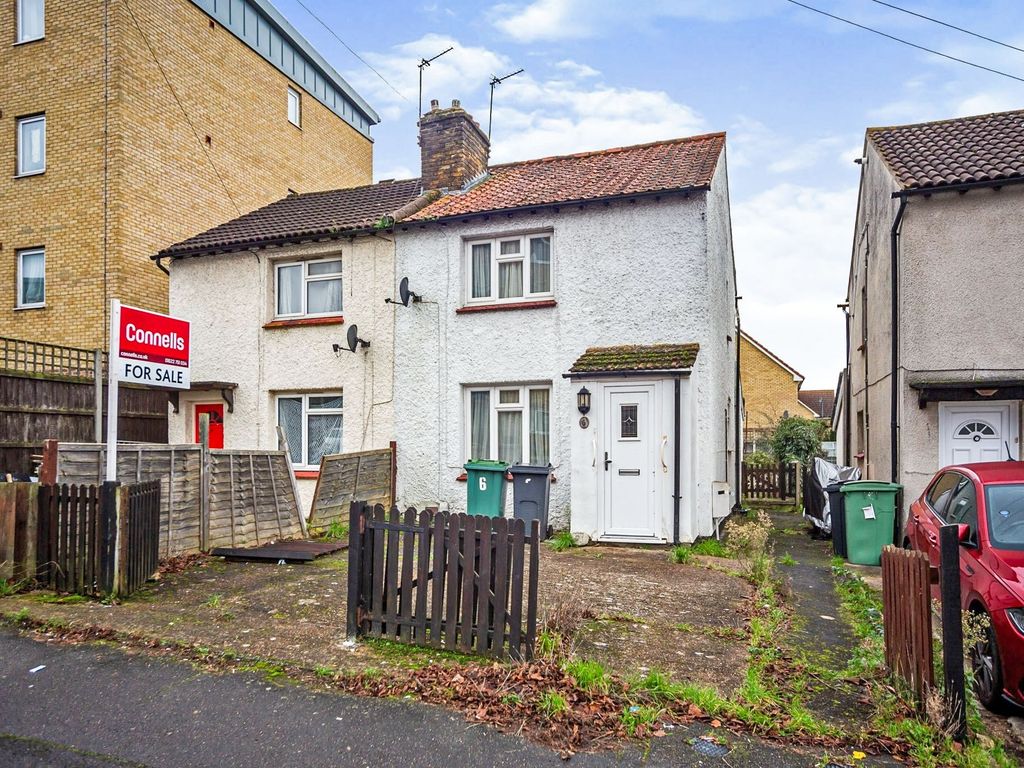 3 bed semidetached house for sale in Brenchley Road, Maidstone ME15
