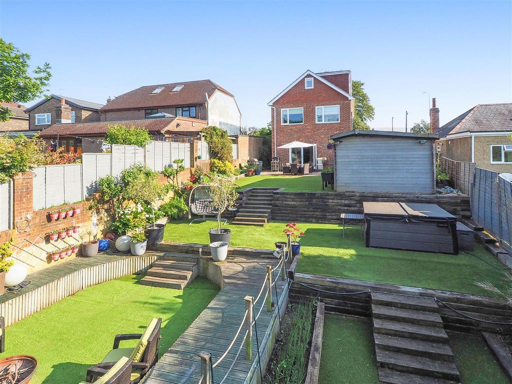 5 bed detached house for sale in Stakes Road, Purbrook, Waterlooville