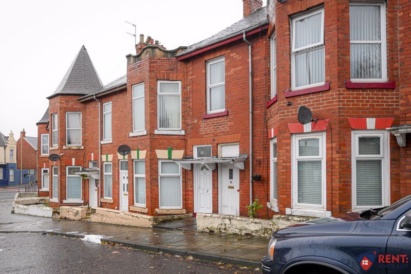 2 bed flat to rent in Whitehead Street, South Shields NE33, £485 pcm