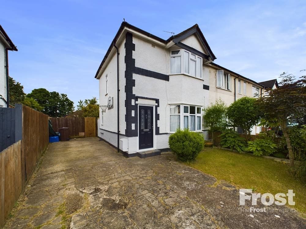2 bed semidetached house for sale in Cranleigh Road, Feltham TW13, £