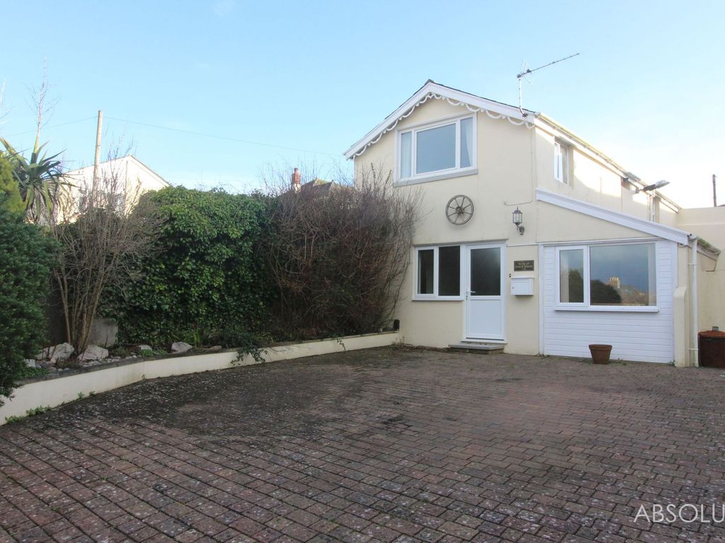 2 bed detached house to rent in Quinta Road, Torquay TQ1, £995 pcm Zoopla