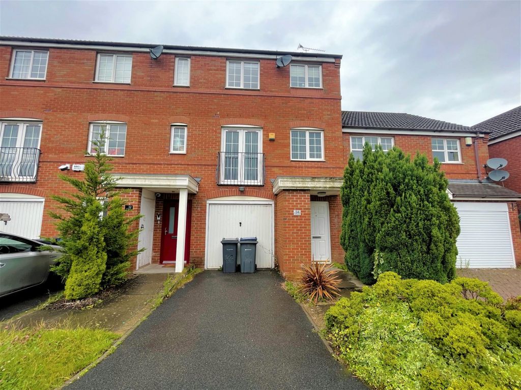 3 bed town house for sale in Long Saw Drive, Rednal, Birmingham B31 ...
