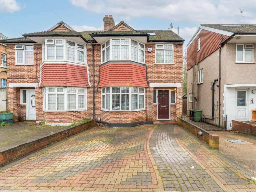 4 bed semidetached house for sale in Riverside Drive, Mitcham CR4, £
