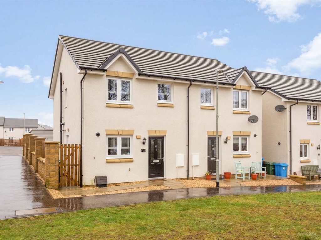 3 bed semidetached house for sale in Heartlands, Whitburn, West