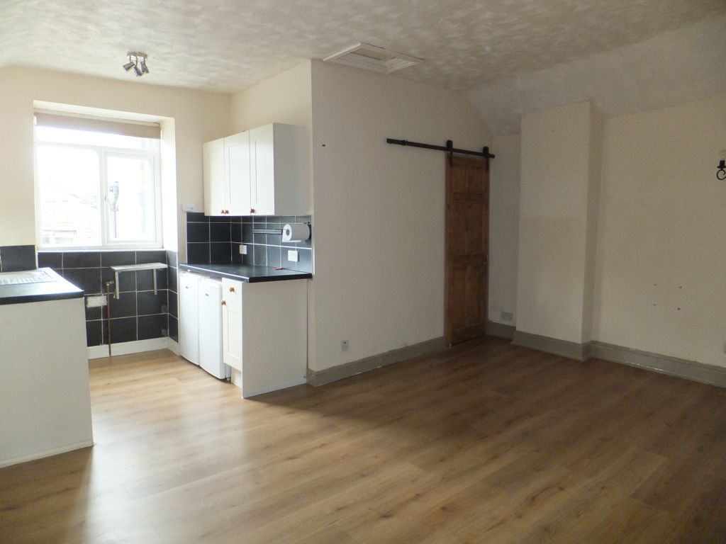 1 bed flat for sale in Market Place, Chapel En Le Frith SK23 Zoopla