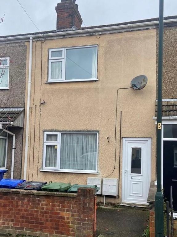 1 bed flat to rent in Lovett Street, Cleethorpes DN35, £325 pcm Zoopla