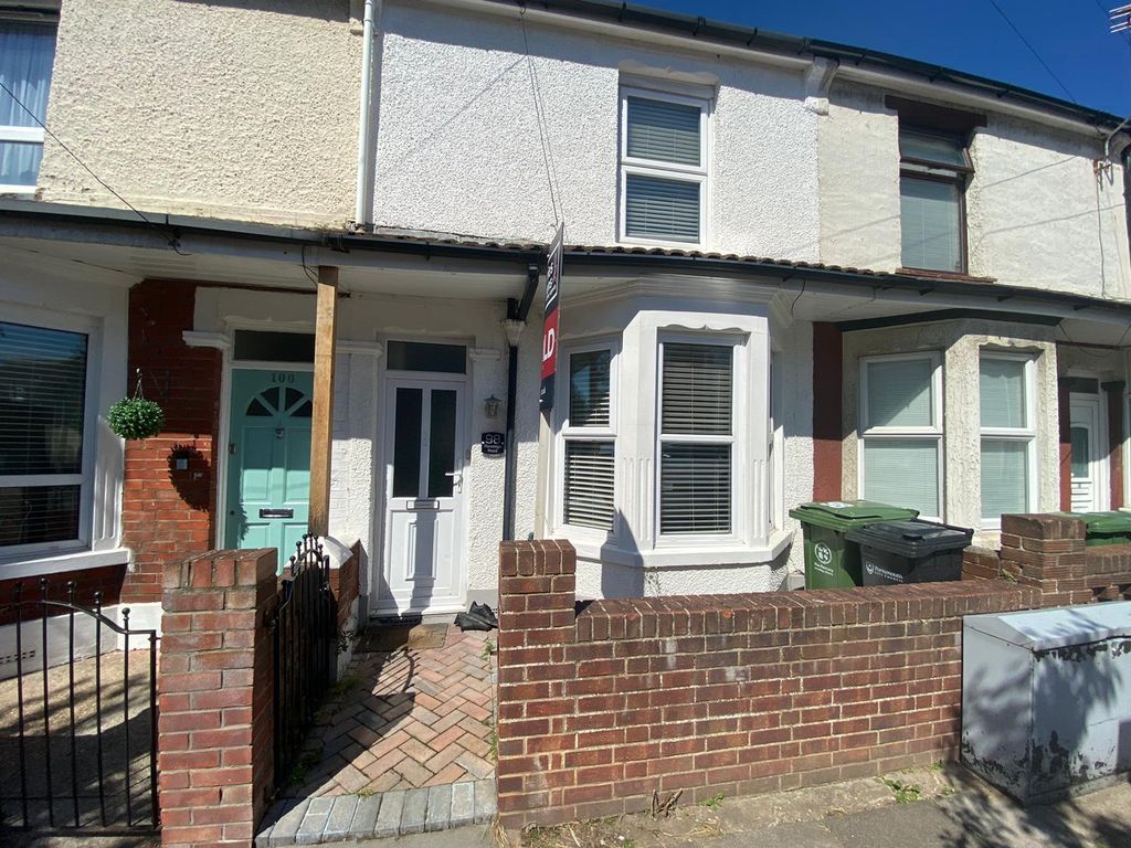 2 bed property to rent in Ranelagh Road, Portsmouth PO2 Zoopla