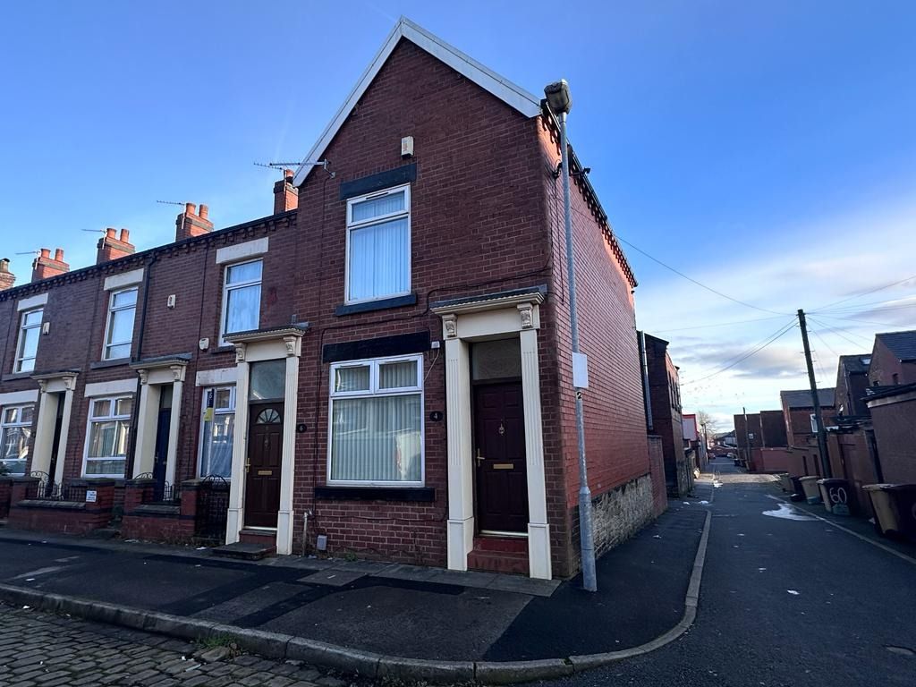 2 bed end terrace house for sale in Norwood Grove, Bolton, Lancashire