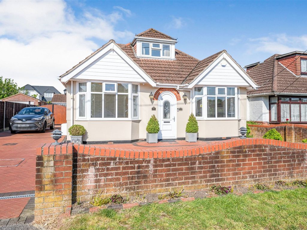 4 bed bungalow for sale in Upton Crescent, Nursling, Southampton SO16 Zoopla