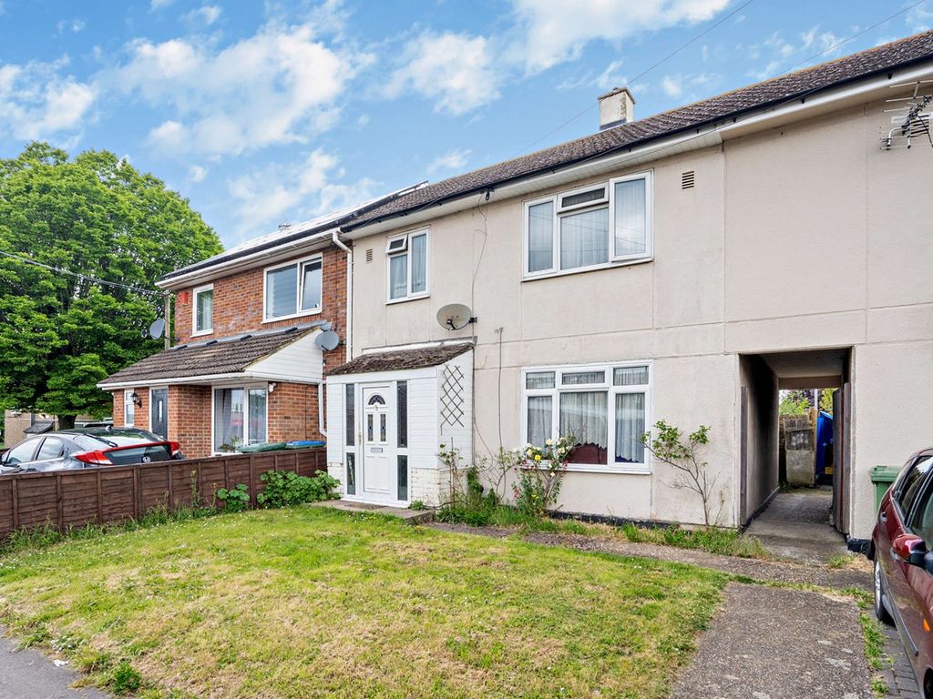 3 bed terraced house for sale in Pennine Road, Southampton SO16, £