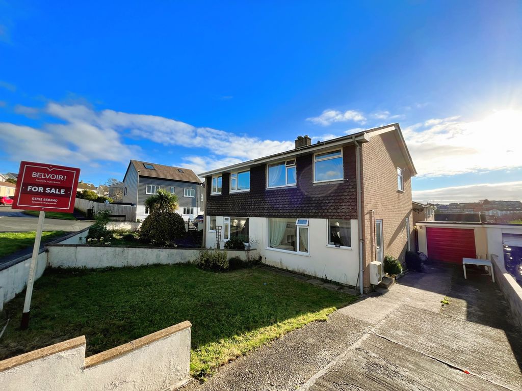 3 bed semidetached house for sale in Oaklands Drive, Saltash PL12, £