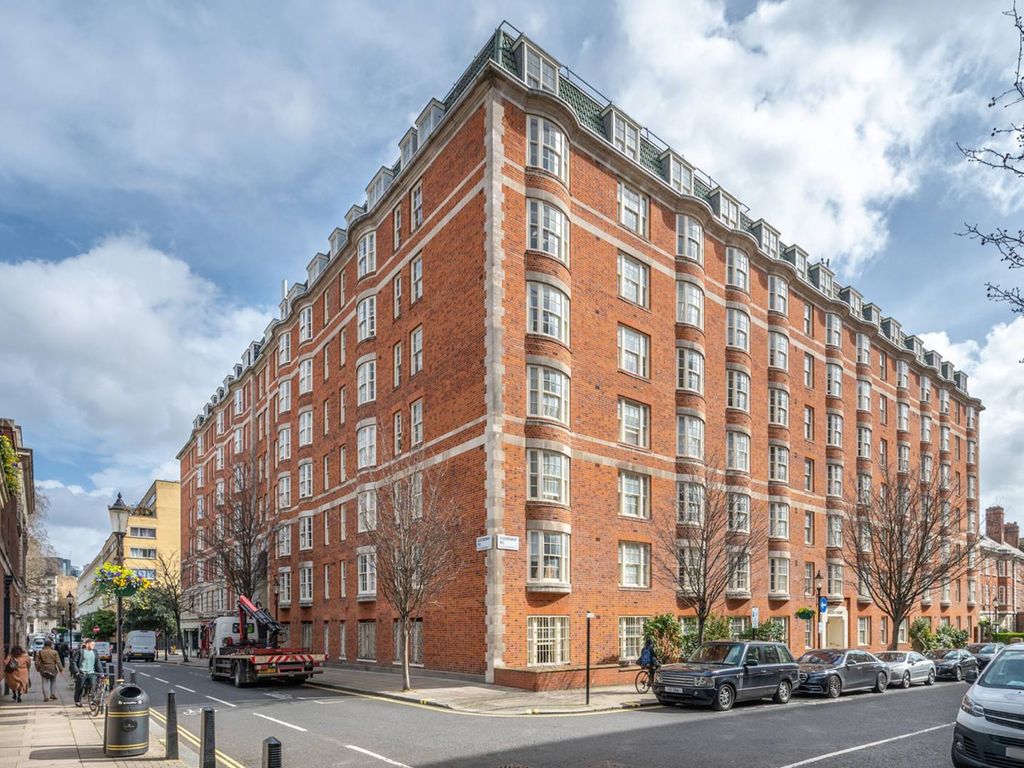 3 bed flat to rent in Queensway, Queensway, London W2 Zoopla