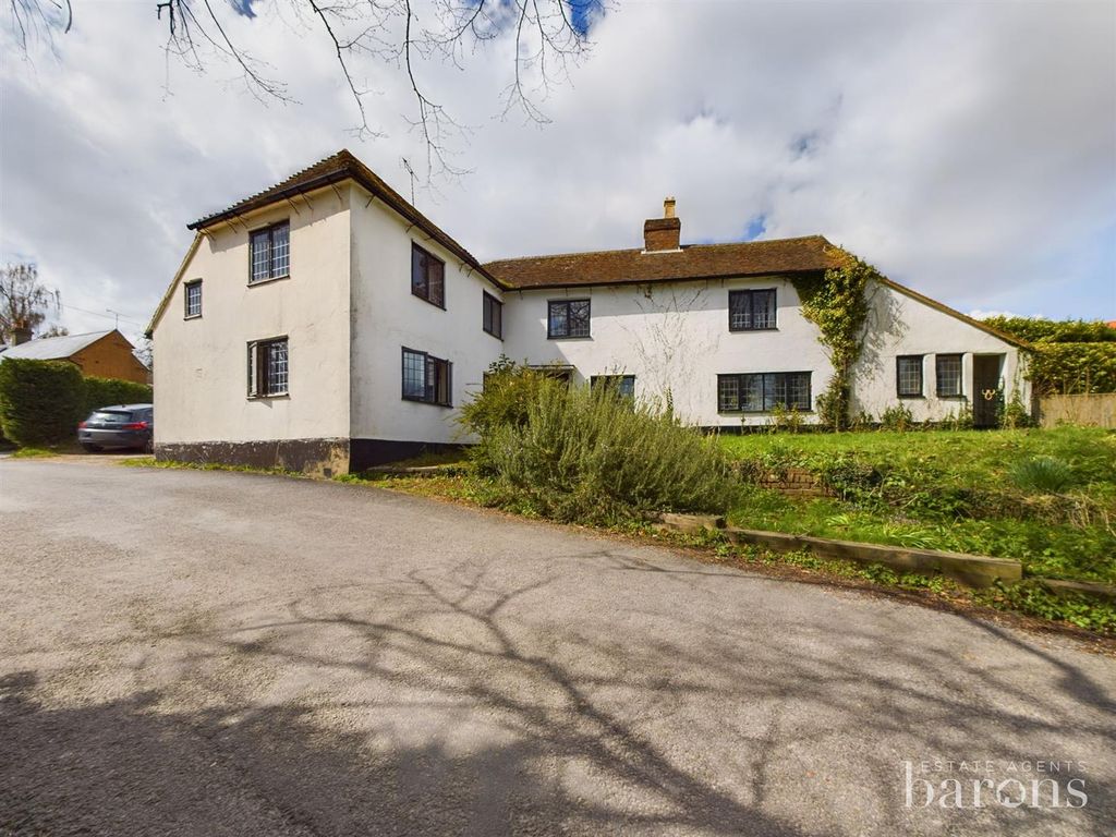 4 bed detached house for sale in Woods Lane, Cliddesden, Basingstoke RG25 Zoopla