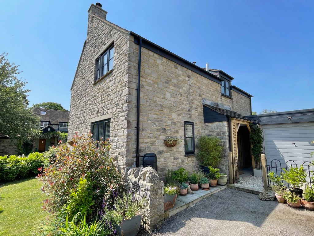 3 bed detached house for sale in Colletts Close, Corfe Castle, Wareham