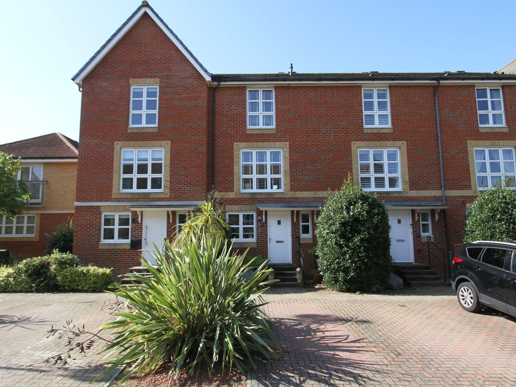 3 bed end terrace house for sale in Caroline Way, Eastbourne BN23, £