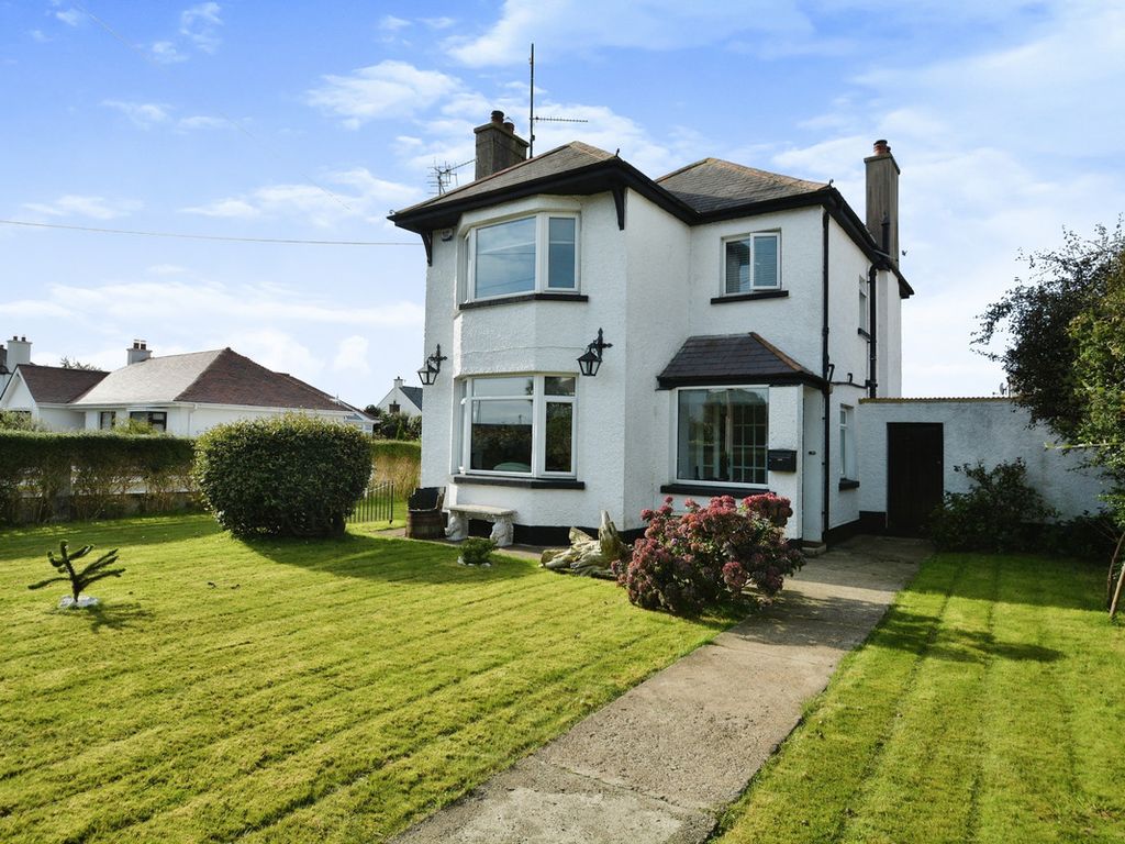 4 bed detached house for sale in Manse Road, Newry BT34, £300,000 Zoopla