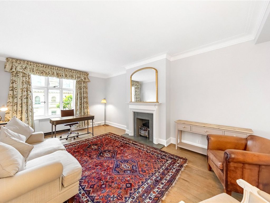 Chesterfield House, Chesterfield Gardens, Mayfair W1J  