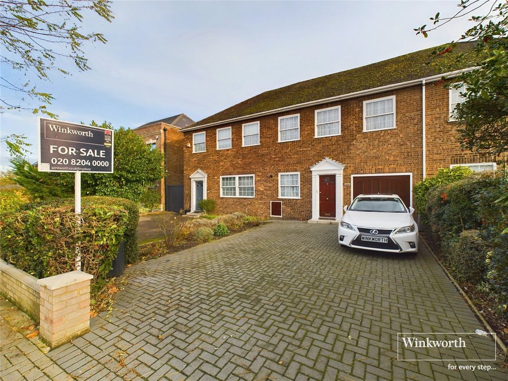 4 bed terraced house for sale in Wembley Hill Road, Wembley HA9, £770,000 Zoopla