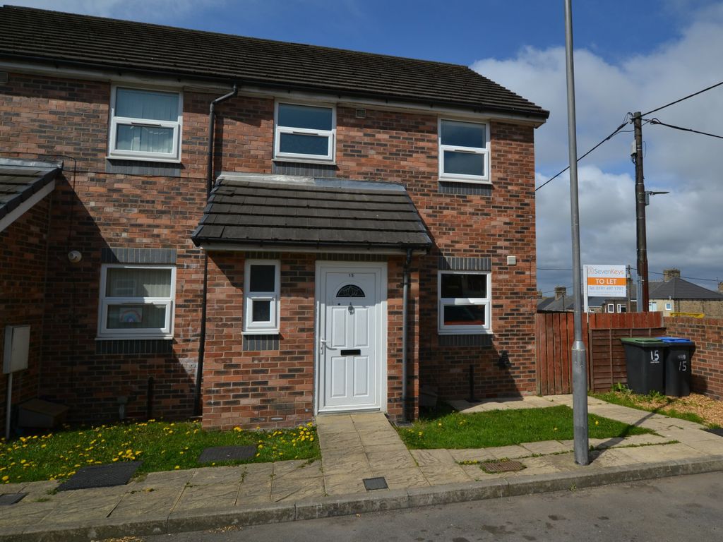 3 bed flat to rent in Witton Court, Sacriston, County Durham DH7, £625