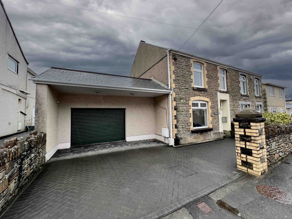 2 bed semidetached house for sale in Bryn Road, Swansea SA4 Zoopla