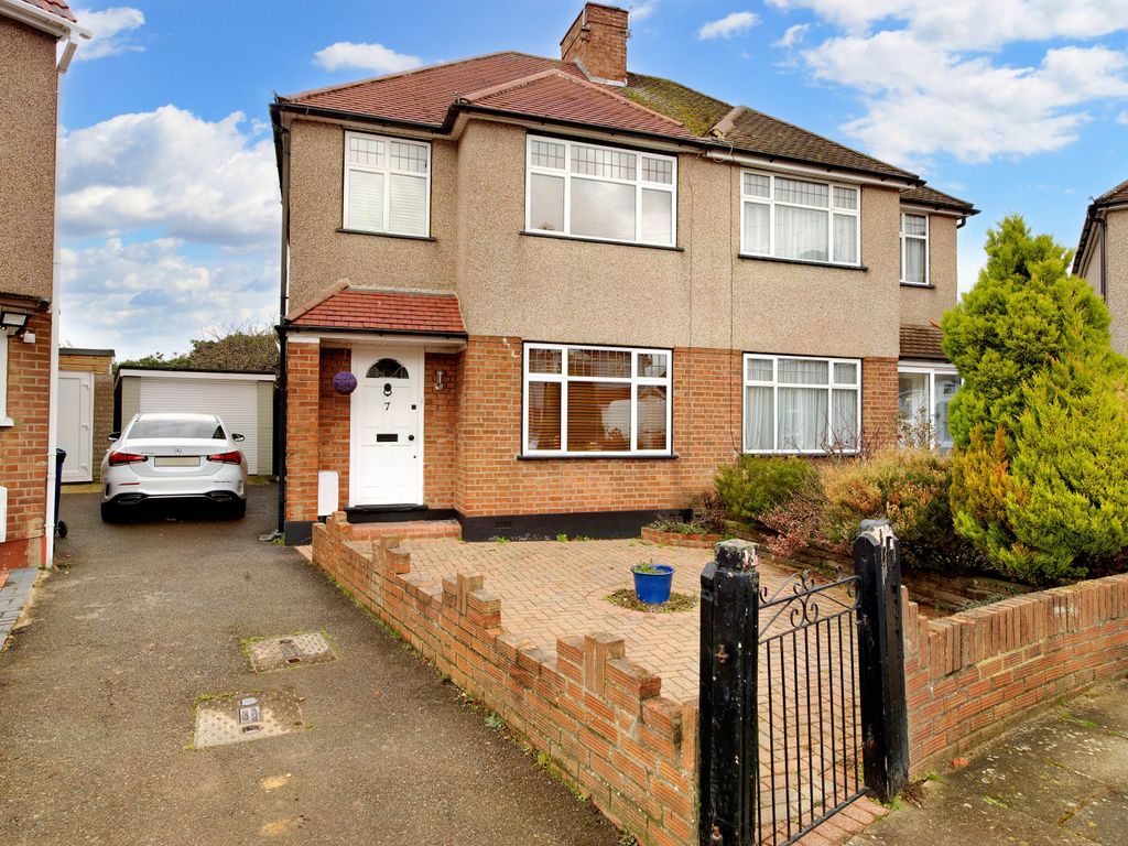 3 bed semidetached house for sale in Crawford Gardens, Northolt UB5