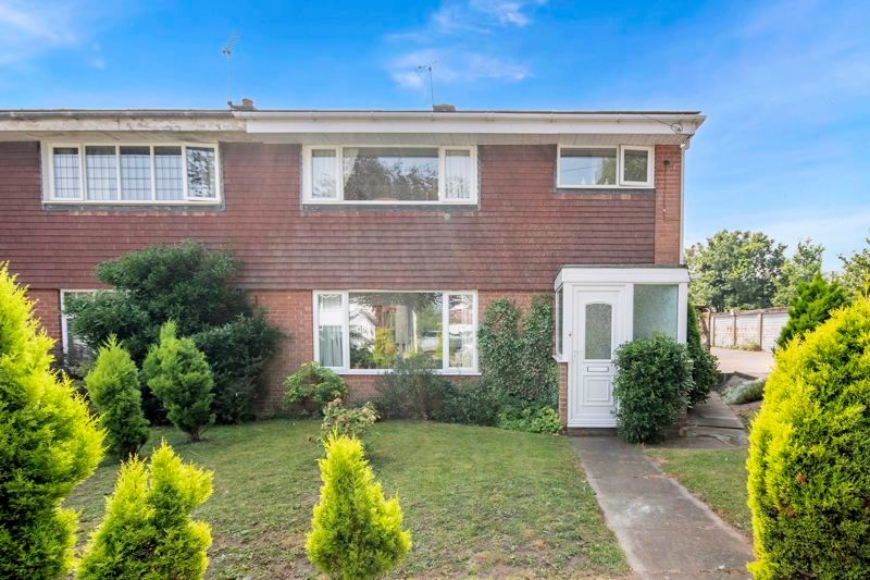 3 bed semidetached house for sale in Pilgrim Close, Ranby, Retford