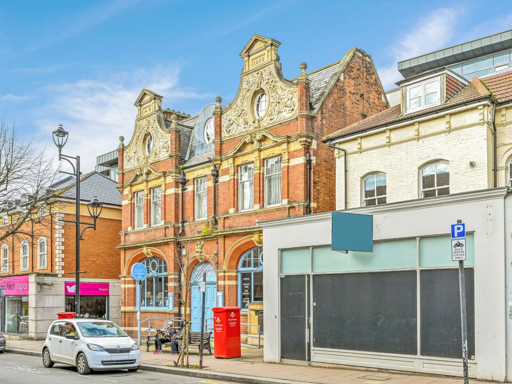 1 bed flat to rent in Victoria Road, Surbiton KT6 Zoopla