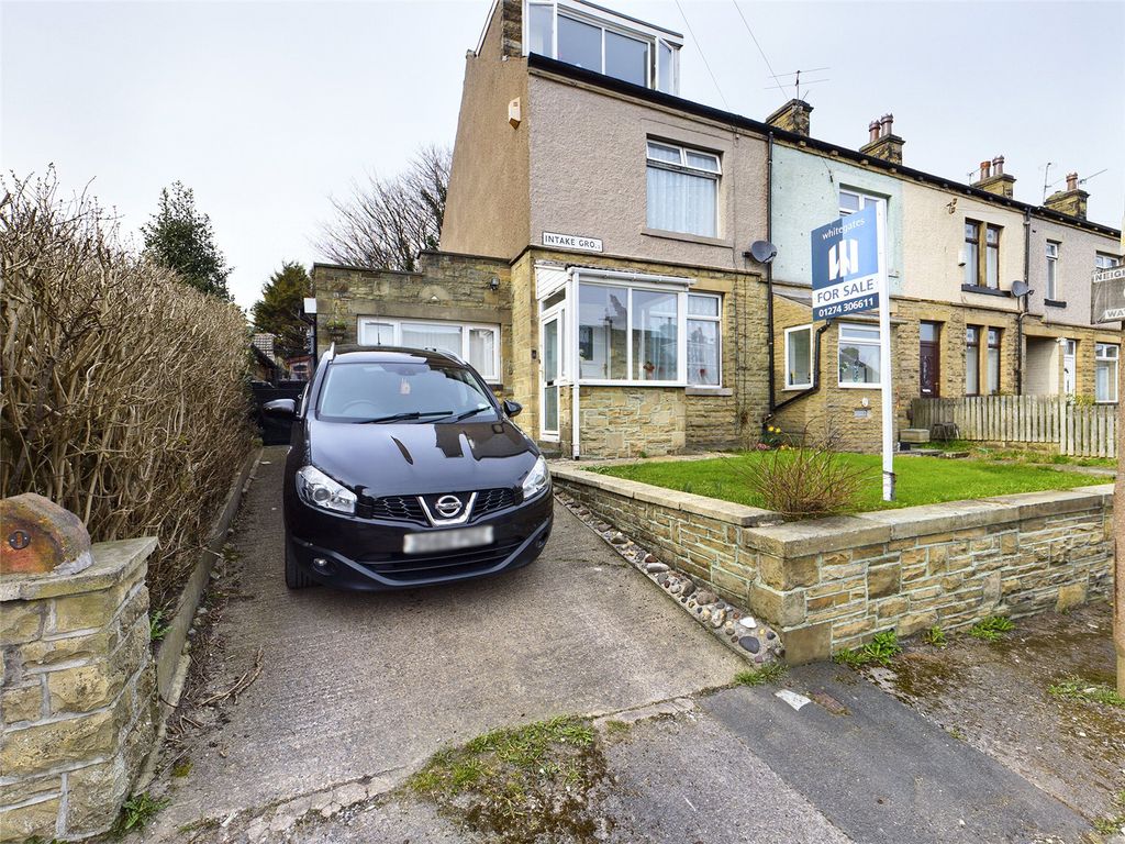 4 bed end terrace house for sale in Intake Grove, Bradford, West
